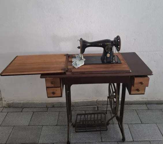Maquina de costura 