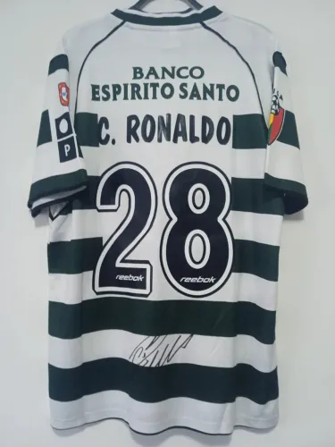Camisa Sporting CP 2001/ 2002 #28 Ronaldo Autografada Certificada 