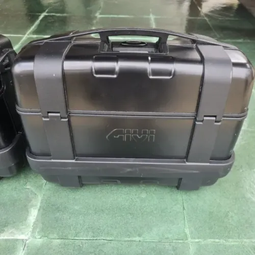 Baú Lateral Givi Trekker Monokey 33litros 