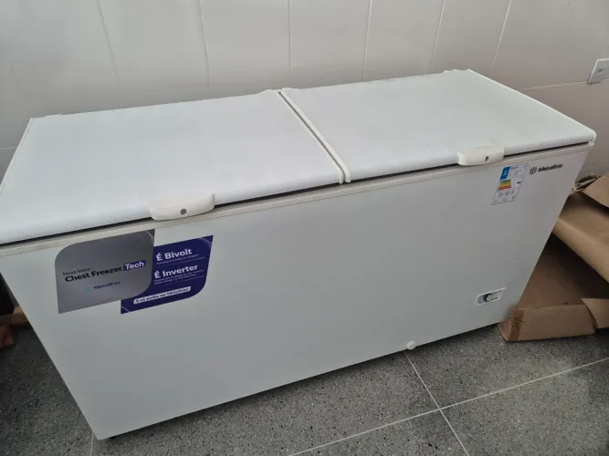 Freezer Horizontal Metalfrio 543 Litros Bivolt inverter 