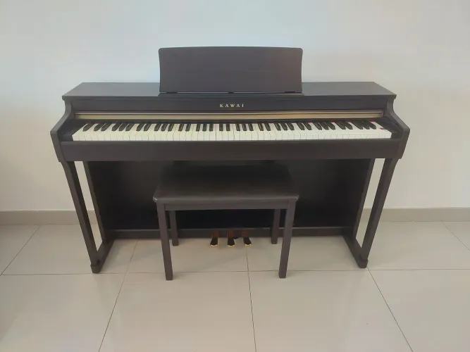 Piano elétrico Kawai Necessita manutenção ou pegar as peças