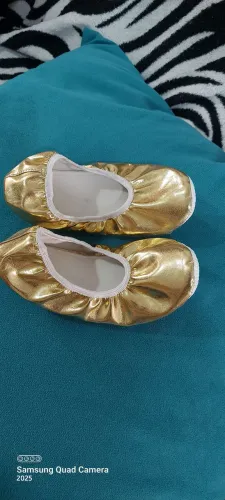 Sapatilha Dourada Seminova n. 33