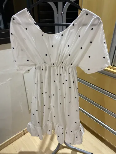 Vestido infantil em poá