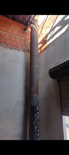 Pilar de ferro para outdoor 