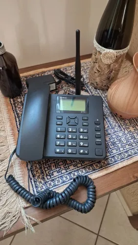 CELULAR DE MESA (CHIP QUALQUER OPERADORA)
