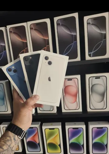 iPhones 13  128GB lacrados 1 ano garantia 