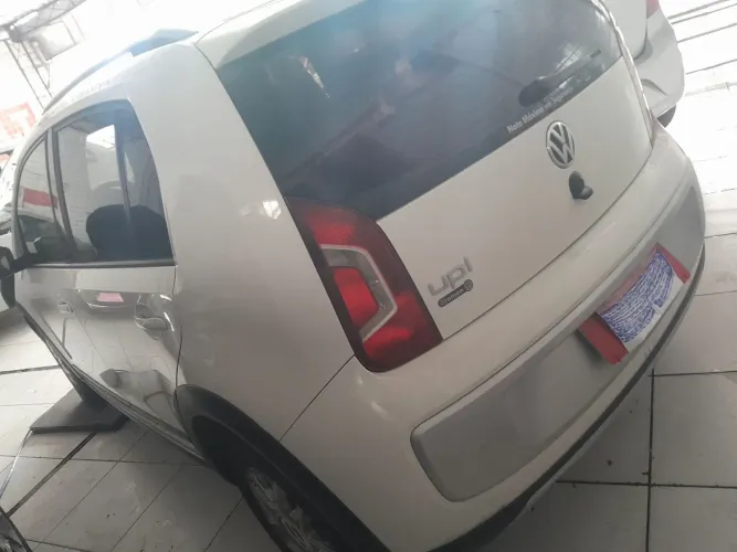 Volkswagen Up! Cross 1.0 T. Flex 12V 5P 2015
