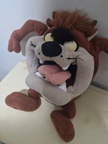 Pelúcia antiga Taz - aprox 30cm