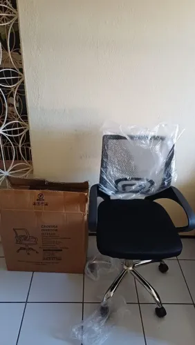 Cadeiras Para Escritório Home office Estudos Novas Lacrado de Fábrica
