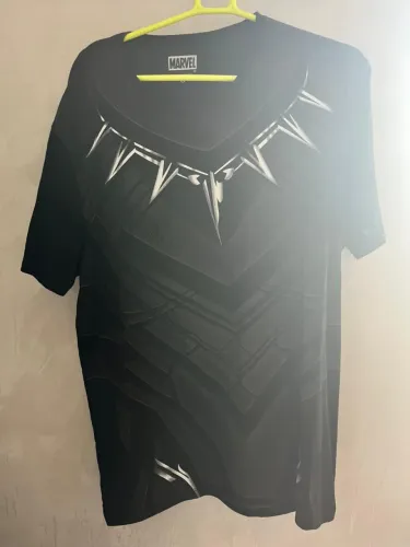 Camisa Marvel pantera negra 