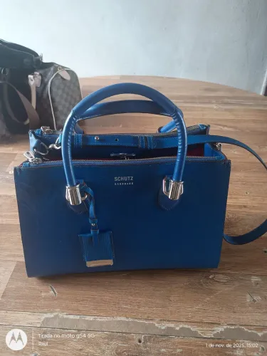 Bolsa feminina Schutz Tote Azul