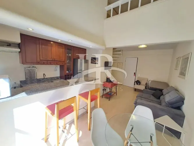 LR Flats - Flat duplex com 1 quarto e arrumação diária para Locação em Moema