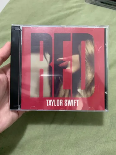 Taylor Swift CD Red deluxe
