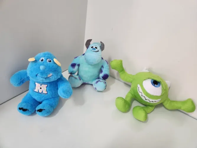 03 Pelúcias do Monstros S.A. - Sulley, Mike e o Pequeno