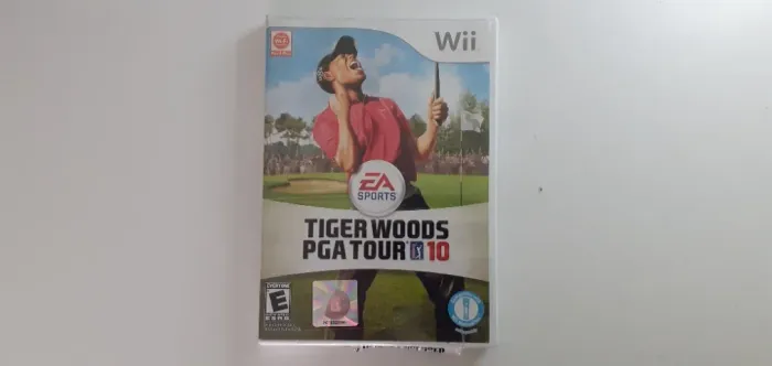 Jogo original Nintendo Wii - Tiger Woods PGA TOUR 10