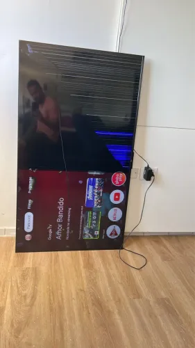 TV TCL 55 polegadas (quebrada)