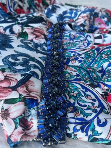 Cinto de pedraria NUNCA USADO