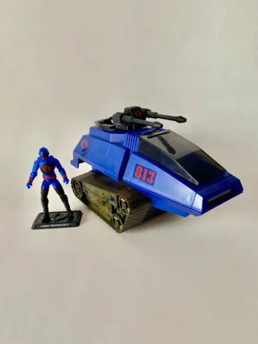 Gi joe tanque cobra H.I.S.S. III Retrô com piloto Hasbro 