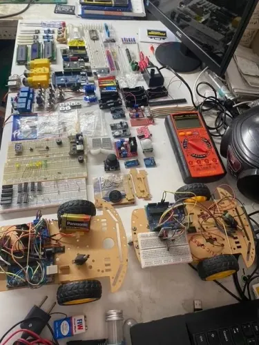 Kit ? robótica ideal para escolas e cursos técnicos entrega grátis completo não tem na in