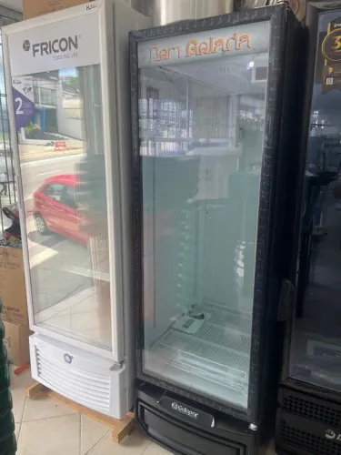 MB Cervejeira porta de vidro Gelopar 400L 