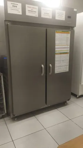 Mini Câmera Fria Gelopar 