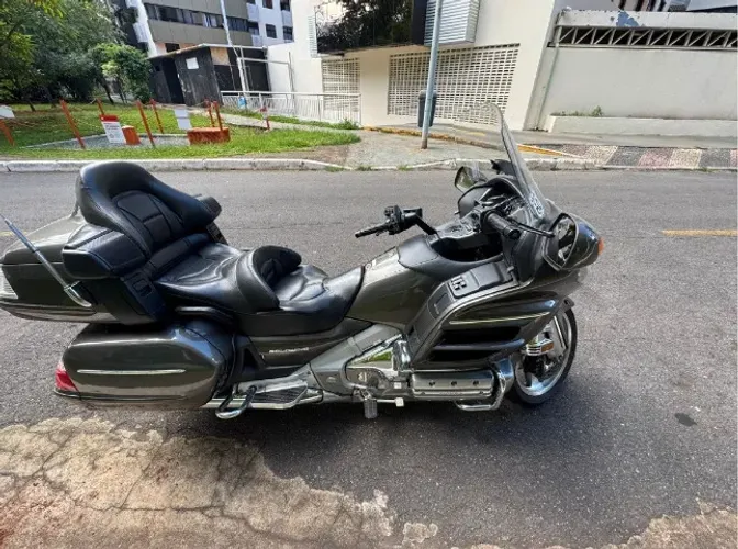 HONDA GOLD WING Aceito oferta.!