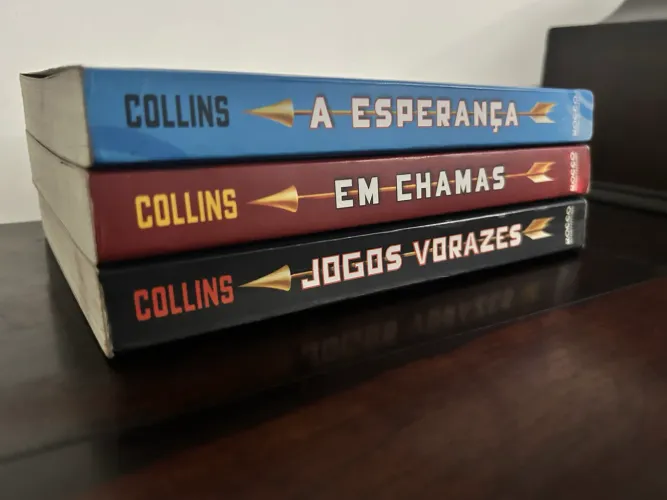 Livros Coleção Jogos Vorazes, Suzanne Collins