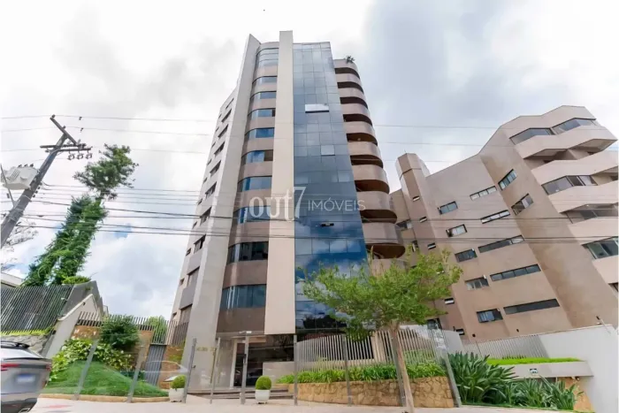 MOBILIADO de 4 dormitórios no Maison D'or