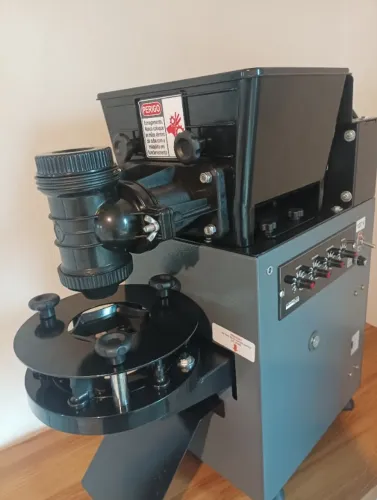 Máquina de fazer salgados