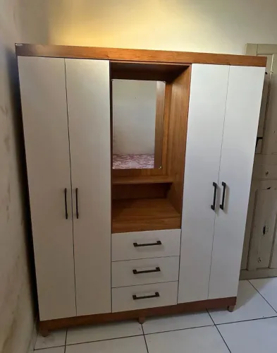 Guarda Roupa novos na caixa entregamos e montagem inclusa.