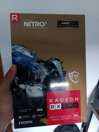 RX 590 Saphire nitro +