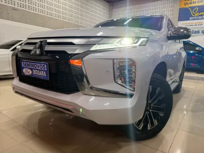 Mitsubishi Pajero Sport HPE 2.4 4X4 Diesel Aut. 2023