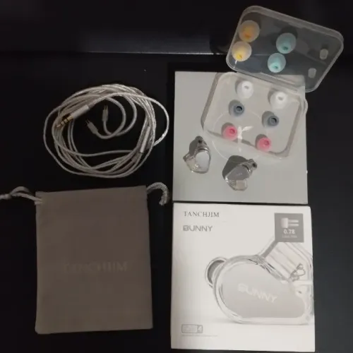 Tanchjim Bunny + Eartips NiceHCK H07