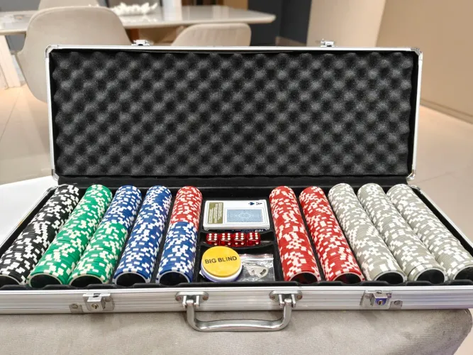 Maleta de poker 500 fichas