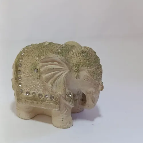 Antigo Elefante Indiano Resina Pintado a Mão Pedras Strass Simbolizando Prosperidade 7,5x6