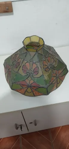 Luminária Pendente em Vitral Estilo Tiffany - Peça Antiga