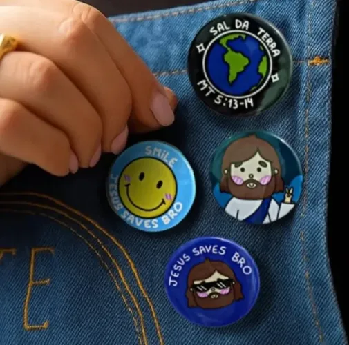 kit Bottons Cristãos 4unds. - Artes Originais