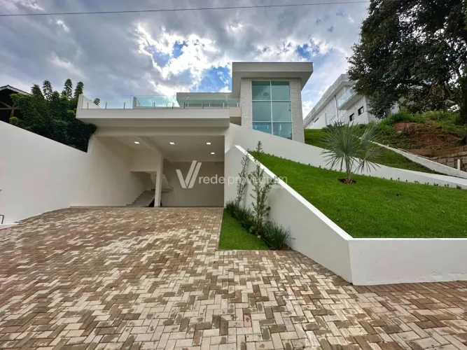Casa à venda no condomínio Marambaia em Vinhedo com 4 suítes