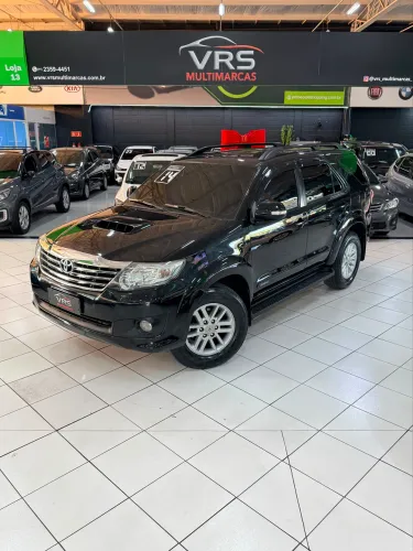 Toyota Hilux SW4 SRV D4-d 4X4 3.0 TDI Dies. AUT 2014