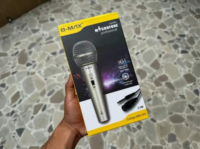 Microfone B-MAX com Fio - PROFISSIONAL - NOVO na Caixa