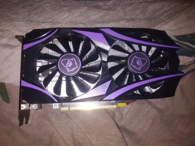 Rx 5500 xt 8g com defeito