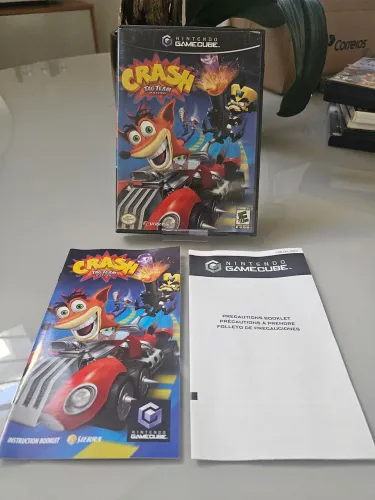 Jogo crash nintendo game cube
