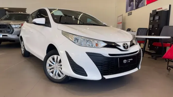 Toyota Yaris Live 1.3 Flex 16V 5P AUT 2022