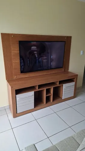 Rack com Painel para TV - Retirada no local