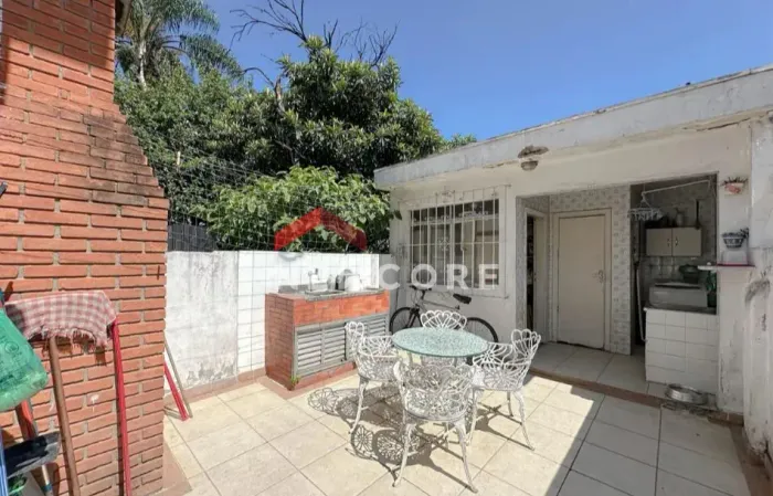Casa em Rua Baronesa de Porto Carreiro - Bom Retiro - São Paulo/SP