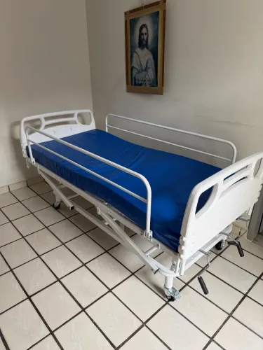 Vendo Cama Hospitalar Manual