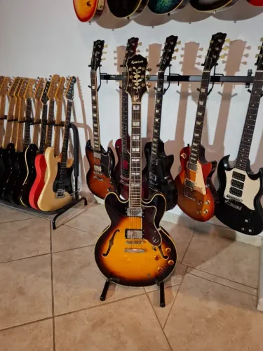 Guitarra Epiphone Sheraton Semi Acústica Tunada 