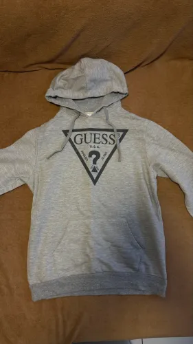 Casaco com capuz guess cinza