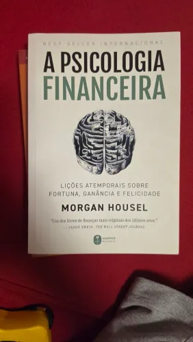 Livro A psicologia financeira