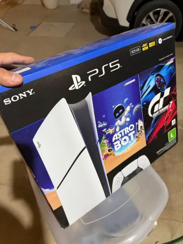 Caixa PS5 vazia